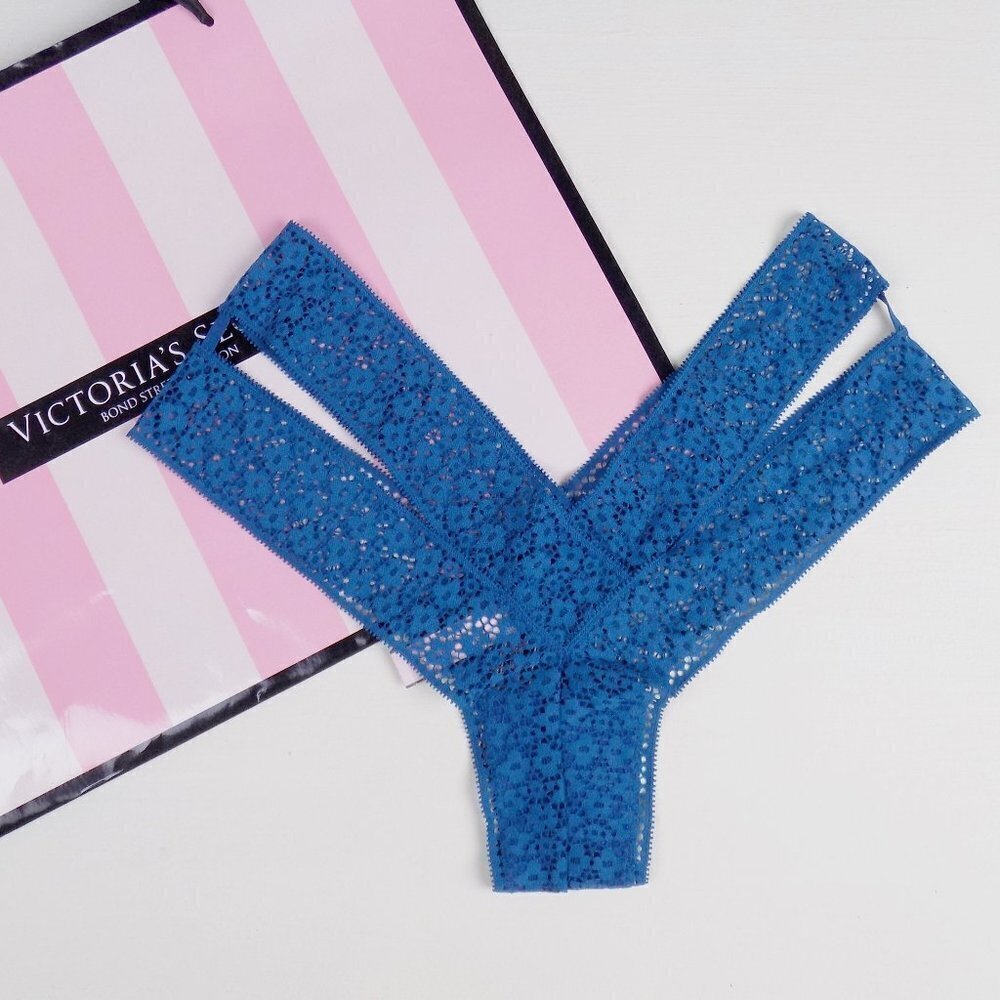 new with tags VS very sexy banded cheeky double strap lace lingerie